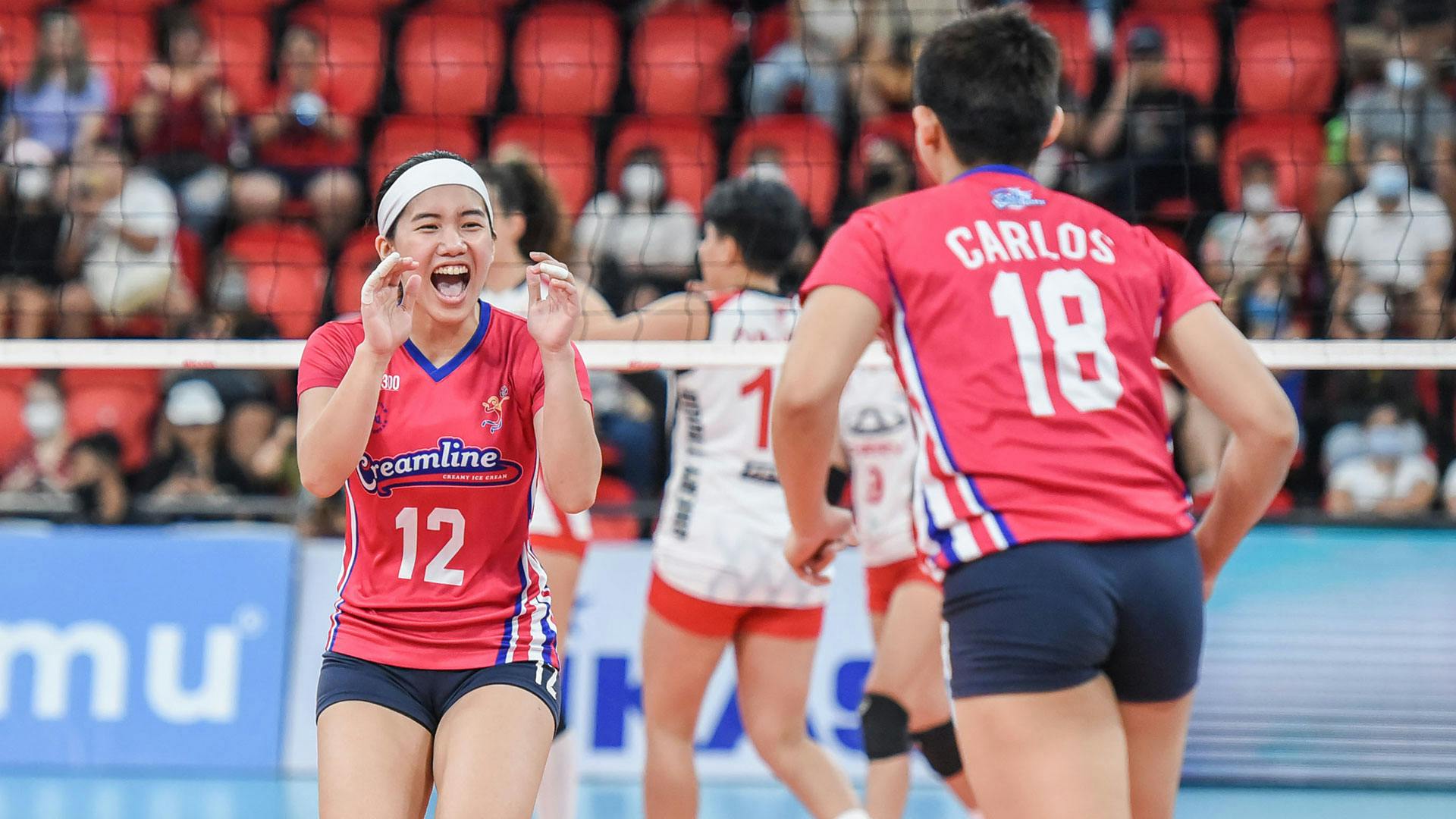 Creamline bags bronze, Valdez hurts right knee